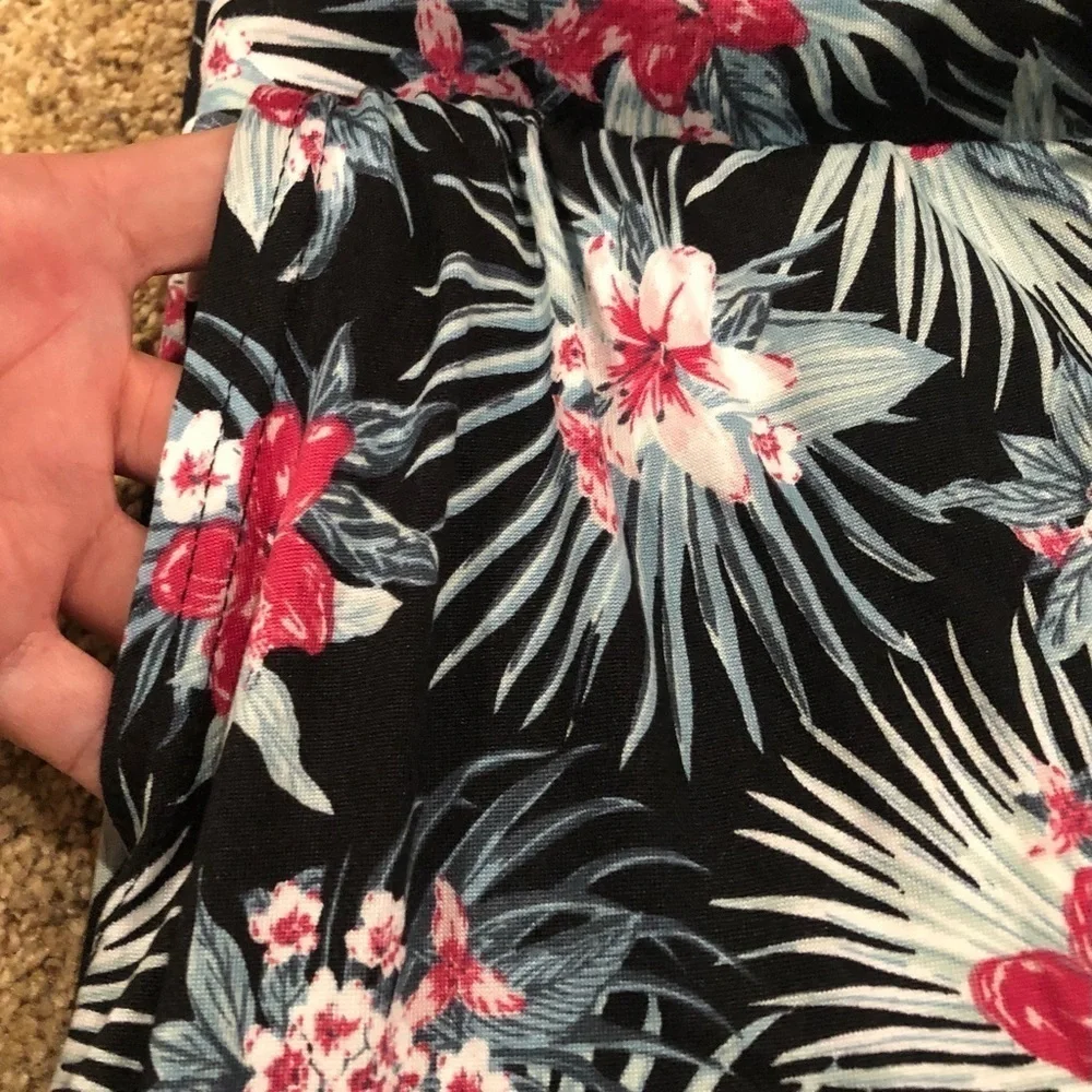 Hurley / NWT/ Sleep Long Sleeve Notch Collar Pajama Set / Tropical Oasis / LG - Picture 7 of 11